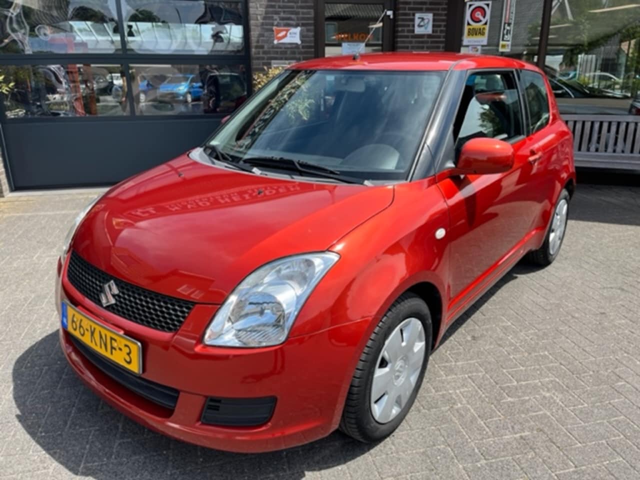 Suzuki Swift - 1.5 Bandit 3-drs. - AutoWereld.nl