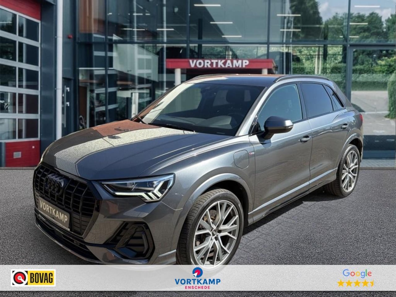 Audi Q3 - 45 TFSIe S LINE ZWENK.TREKHAAK/ACC/STOELVERW/20''INCH - AutoWereld.nl