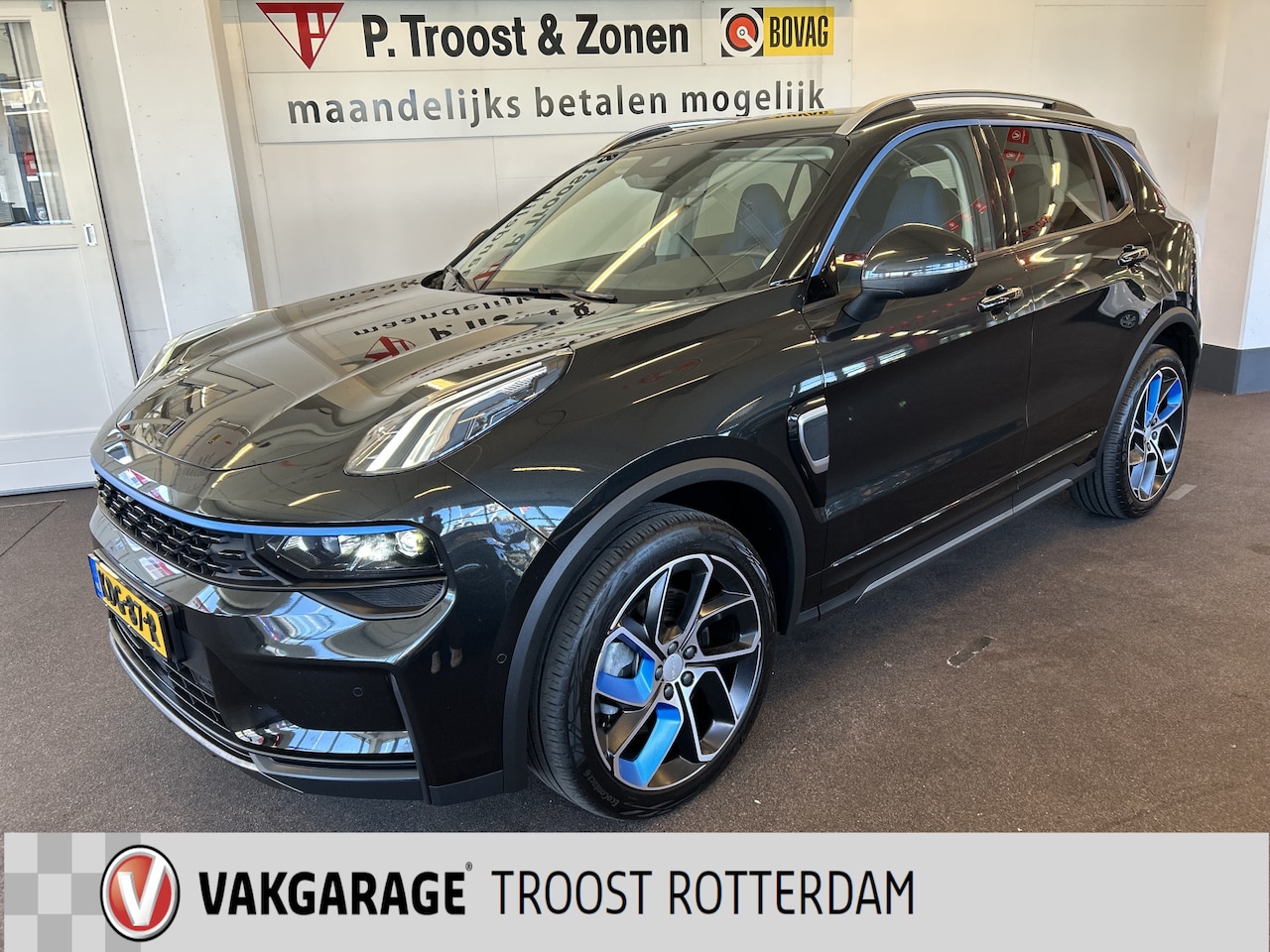 Lynk & Co 01 - 1.5 | Panoramadak | 360 Camera | Navigatie | Apple carplay | Memory seats | Sfeerverlichti - AutoWereld.nl