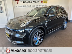 Lynk & Co 01 - 1.5 | Panoramadak | 360 Camera | Navigatie | Apple carplay | Memory seats | Sfeerverlichti