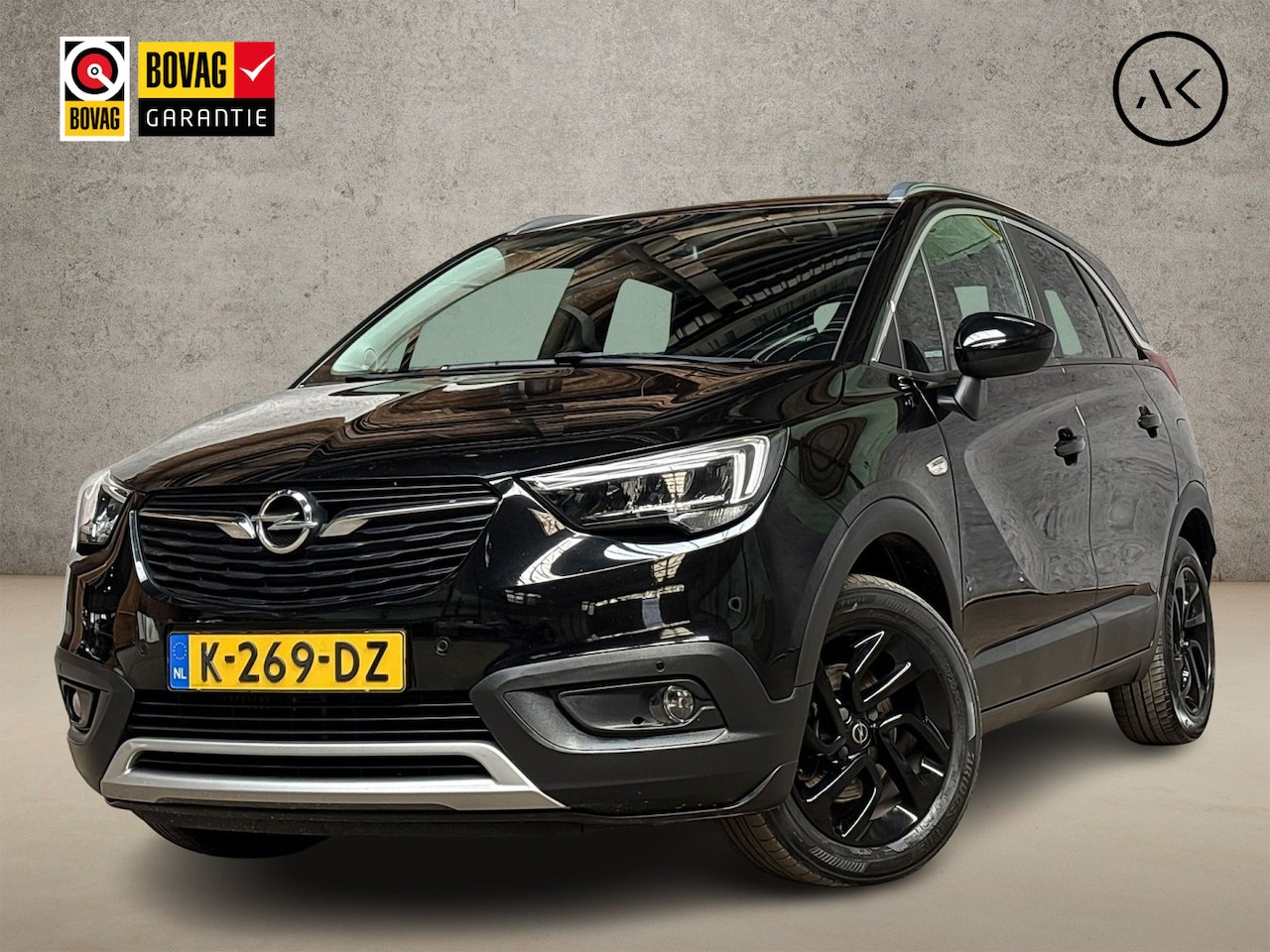 Opel Crossland X - 1.2 Turbo Innovation Sport (APPLE CARPLAY, BLACK PACK, NAVIGATIE, CLIMATE, KEYLESS, LEDER, - AutoWereld.nl