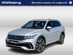 Volkswagen Tiguan - 1.4 TSI eHybrid 245pk DSG R-Line / Panoramadak / Leder Vienna / Matrix LED / 360 Camera /