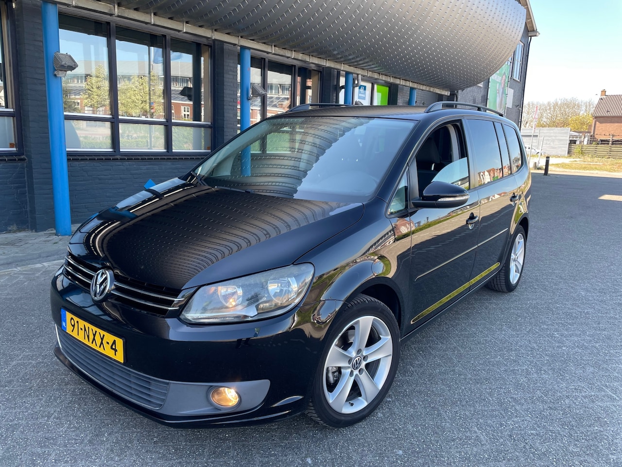 Volkswagen Touran - 1.4 TSI NAP/CLIMA/CRUISE/APK - AutoWereld.nl