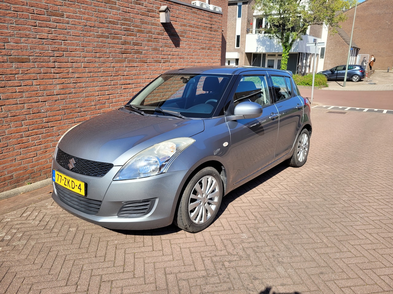 Suzuki Swift - 1.2 Bandit EASSS airco, stoelverwarming - AutoWereld.nl