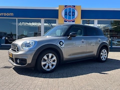 MINI Countryman - 1.5 Cooper S E ALL4 Pepper Hybrid | PanoramaDak | Carplay | Camera | Head-Up |