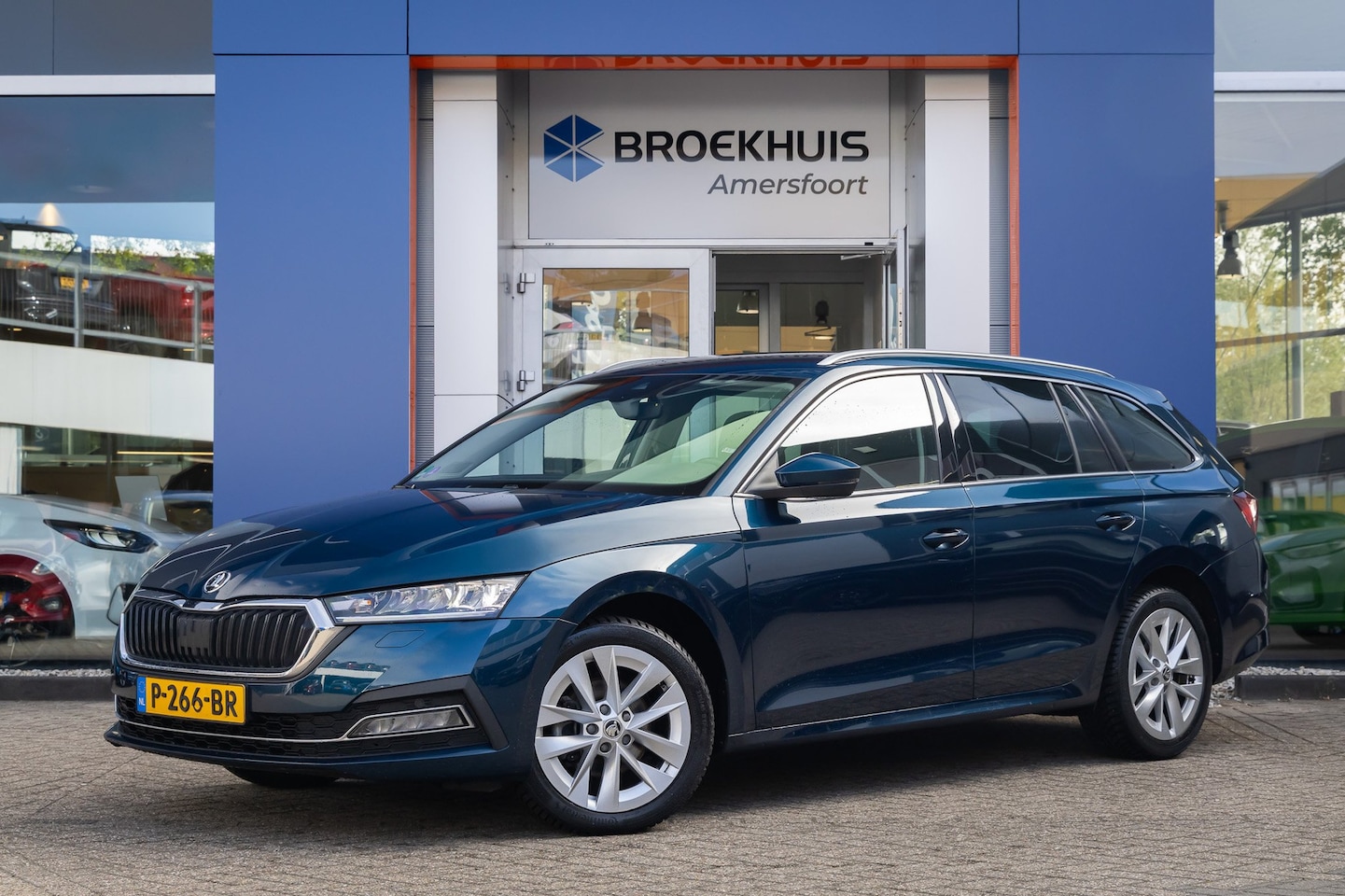 Skoda Octavia Combi - 1.5 e-TSI Business Edition Plus | Cruise control adaptief | Apple Carplay/Android Auto | S - AutoWereld.nl
