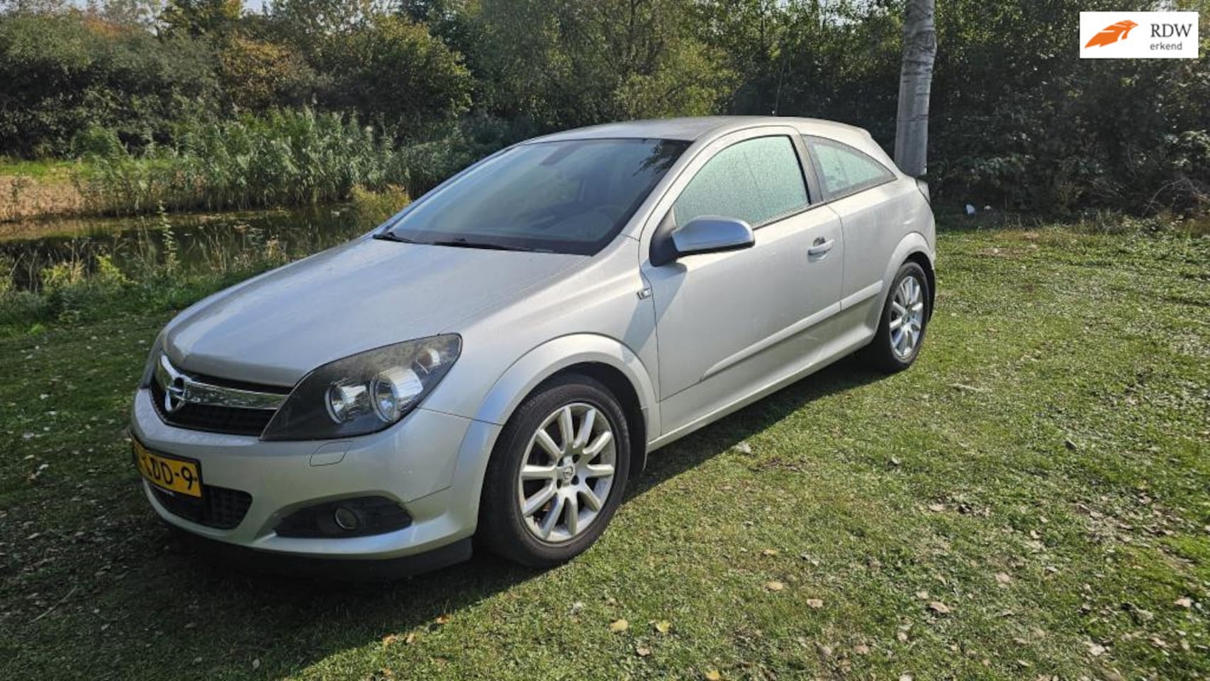 Opel Astra GTC - 1.4 Temptation 1.4 Temptation - AutoWereld.nl