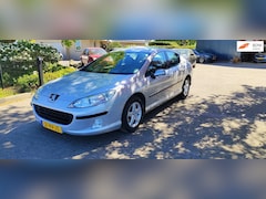Peugeot 407 - 1.8-16V XR Pack bj 2005 airco trekhaak