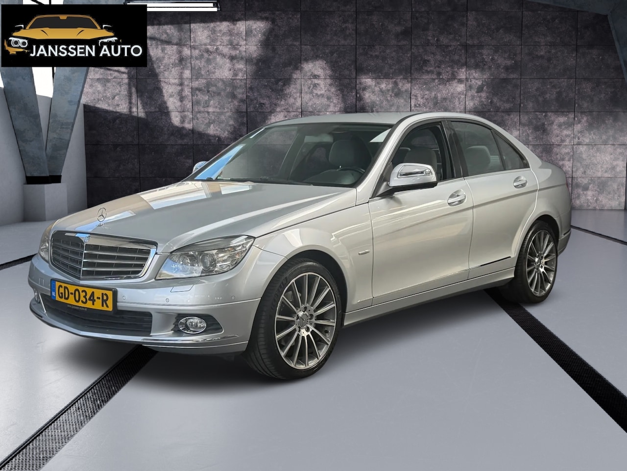 Mercedes-Benz C-klasse - 200 K | Automaat | Zeer netjes - AutoWereld.nl
