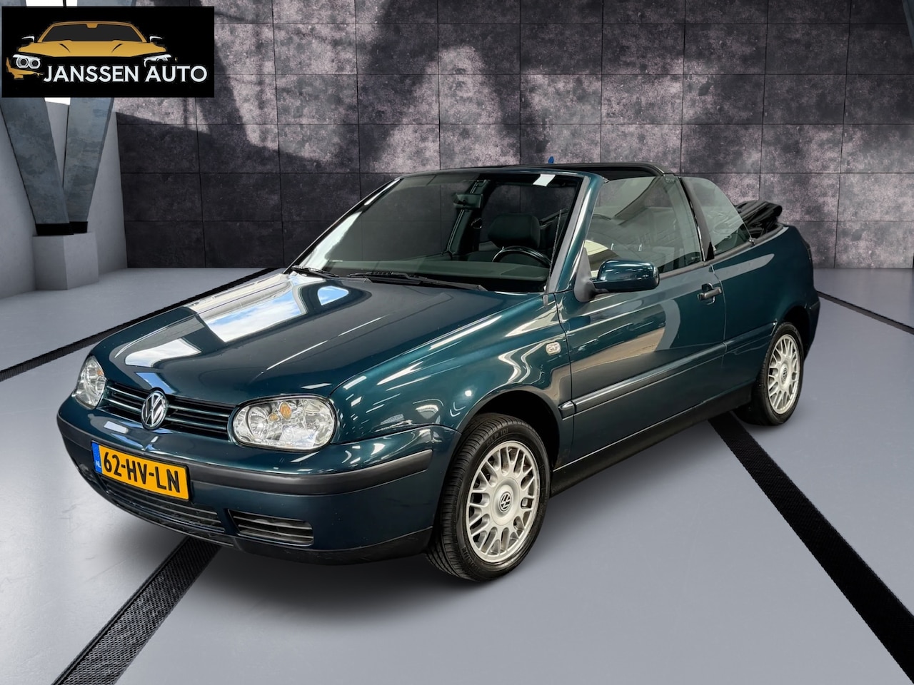 Volkswagen Golf Cabriolet - 2.0 Trendline | Zeer netjes | Nieuwe Distributie | Nieuwe Koppeling - AutoWereld.nl