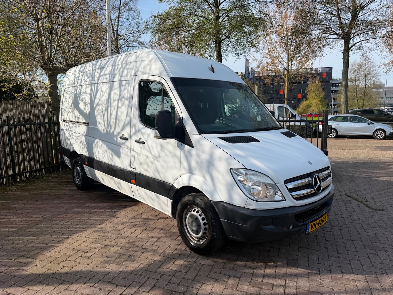 Mercedes-Benz Sprinter - 513 2.2 CDI 366 Airco 3Pers Aut L2H2 5990NETTO - AutoWereld.nl
