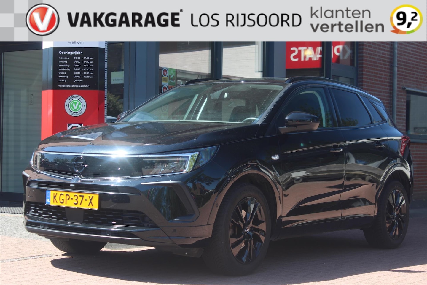 Opel Grandland - 1.2 Turbo *GS Line* | Carplay | Camera | Cruise & Climate Control | PDC | Privacy | Naviga - AutoWereld.nl