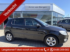 Skoda Fabia - 1.4-16V Sport, airco, cruiscontrol, sportvelgen, achterspoiler, isofix, goed onderhouden