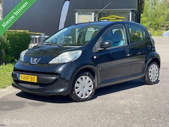 Peugeot 107 - 1.0-12V XS