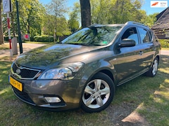 Kia Cee'd Sporty Wagon - 1.4 CVVT X-ecutive Airco / Trekhaak