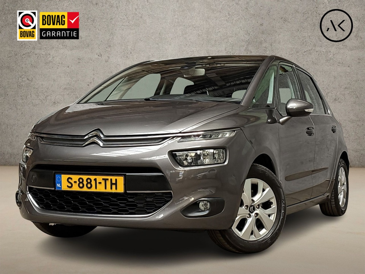 Citroën C4 Picasso - 1.2 PureTech Sport (NAVIGATIE, CAMERA, LM VELGEN, SPORTSTOELEN, PARKEERSENSOREN, TREKHAAK, - AutoWereld.nl