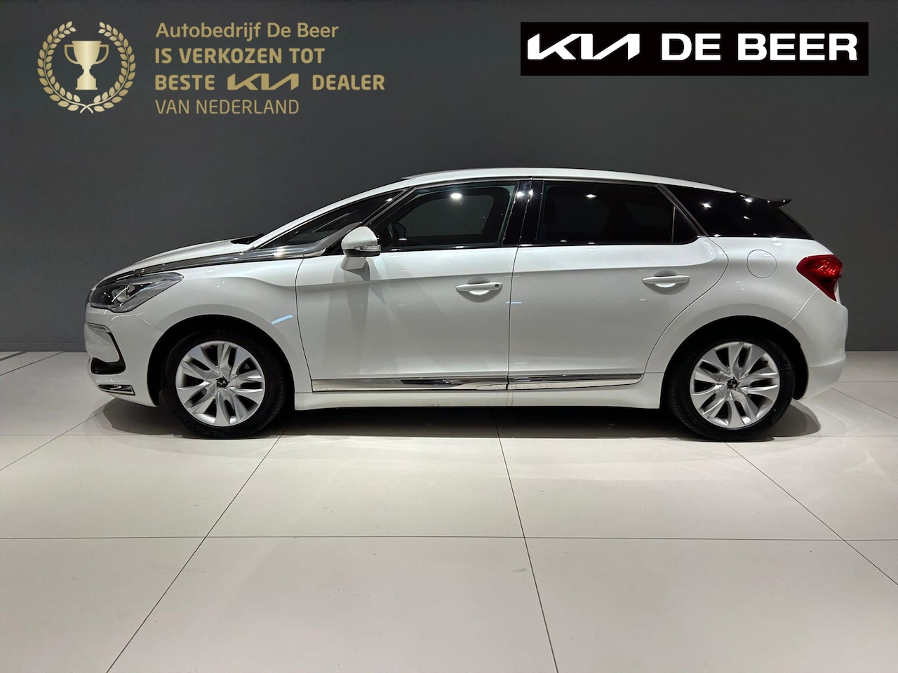 DS 5 - THP 165pk S&S Aut Chic Winter+Zomer LMV Trekhaak! - AutoWereld.nl