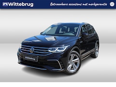 Volkswagen Tiguan - 1.4 TSI eHybrid 245pk R-Line DSG AUTOMAAT / Panorama dak / LM 19 inch / Leder R-Line / 360