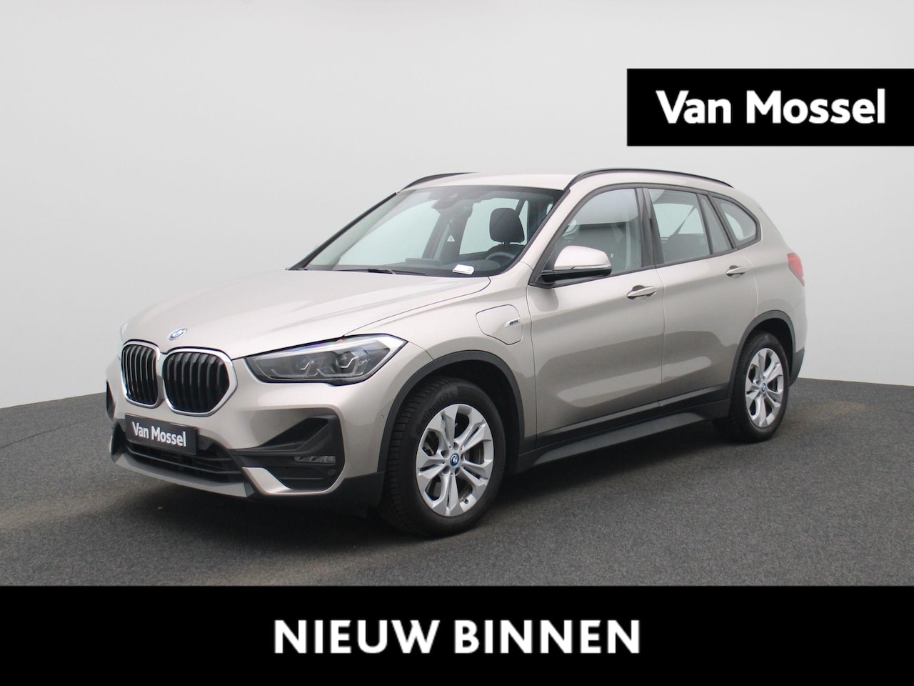 BMW X1 - xDrive25e xDrive25e (180 kW) - AutoWereld.nl