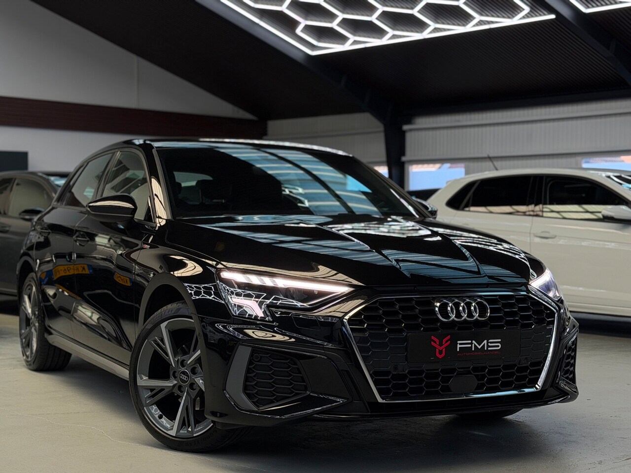 Audi A3 Sportback - 35 TFSI 3x S-Line CarPlay - AutoWereld.nl