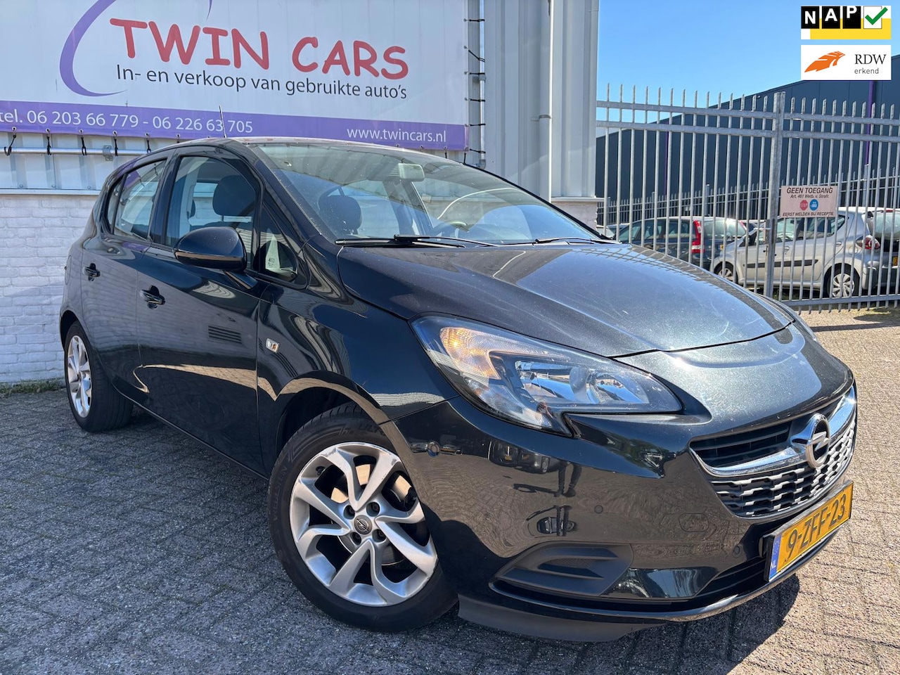 Opel Corsa - 1.0 Turbo Edition 5drs Airco Navi - AutoWereld.nl
