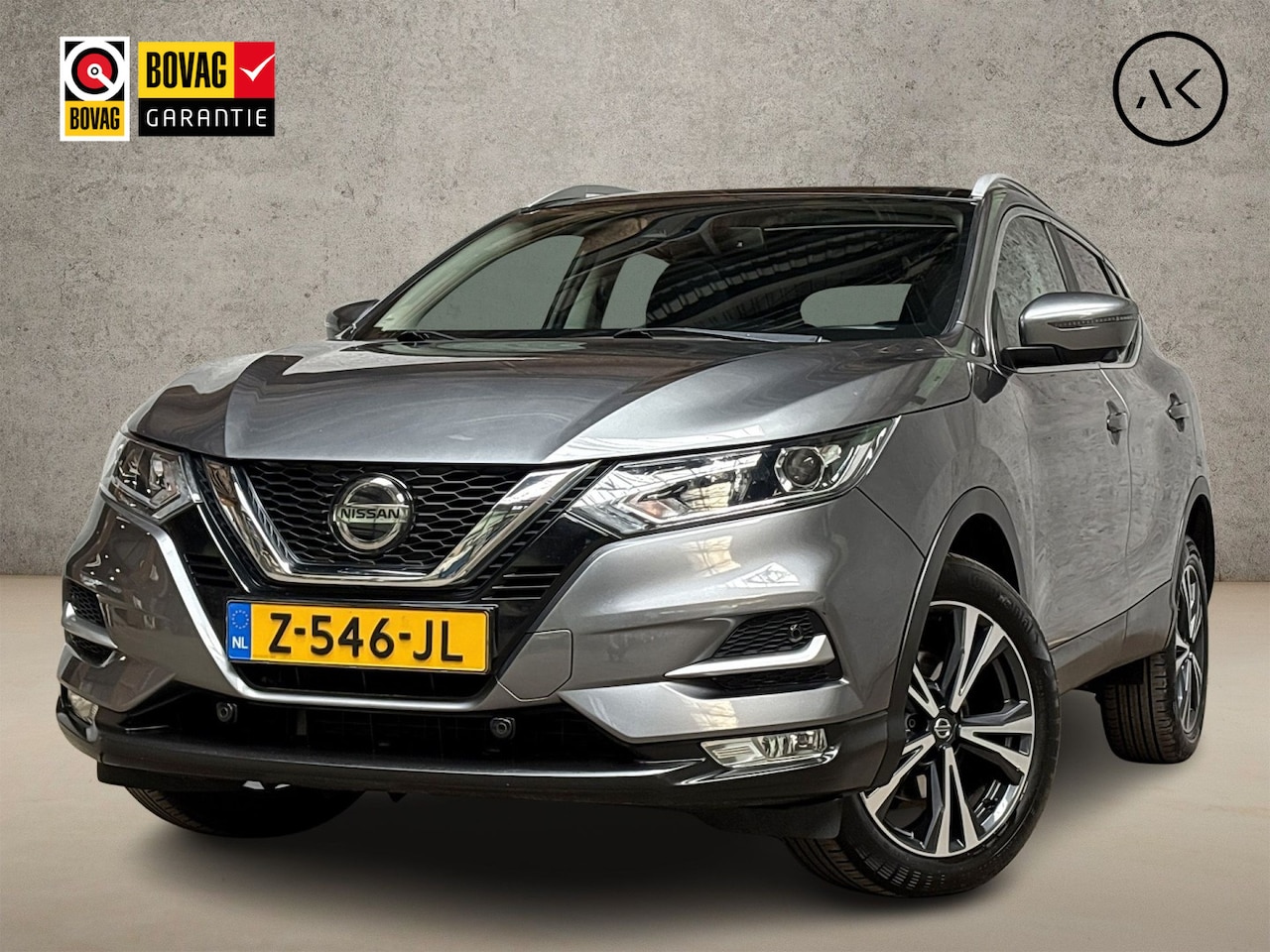 Nissan Qashqai - 1.3 DIG-T Tekna Sport 159Pk Automaat (PANORAMADAK, APPLE CARPLAY, NAVIGATIE, 360 CAMERA, S - AutoWereld.nl