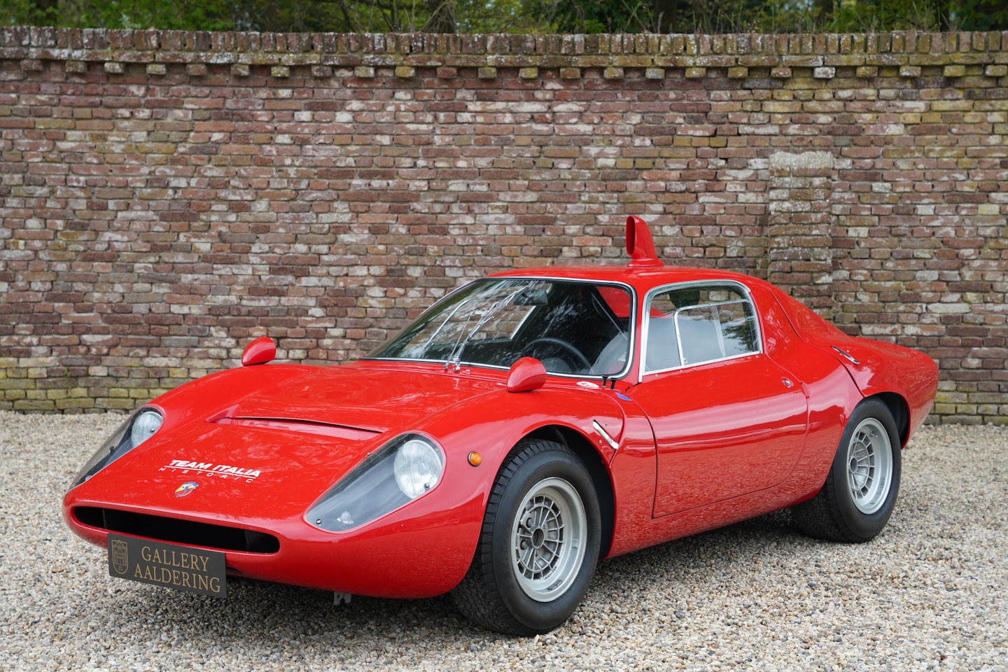 Abarth 2000 - OT Coupé Periscopio Most original “OT 2000 Persicopio” of the three ever built, a true sur - AutoWereld.nl