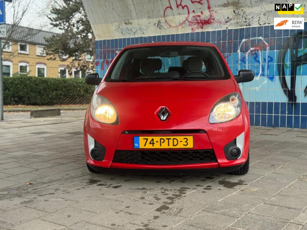 Renault Twingo - Renault Twingo 1.2-16V Nette Auto Voor Een Zachte Prijsje € 1499 - AutoWereld.nl