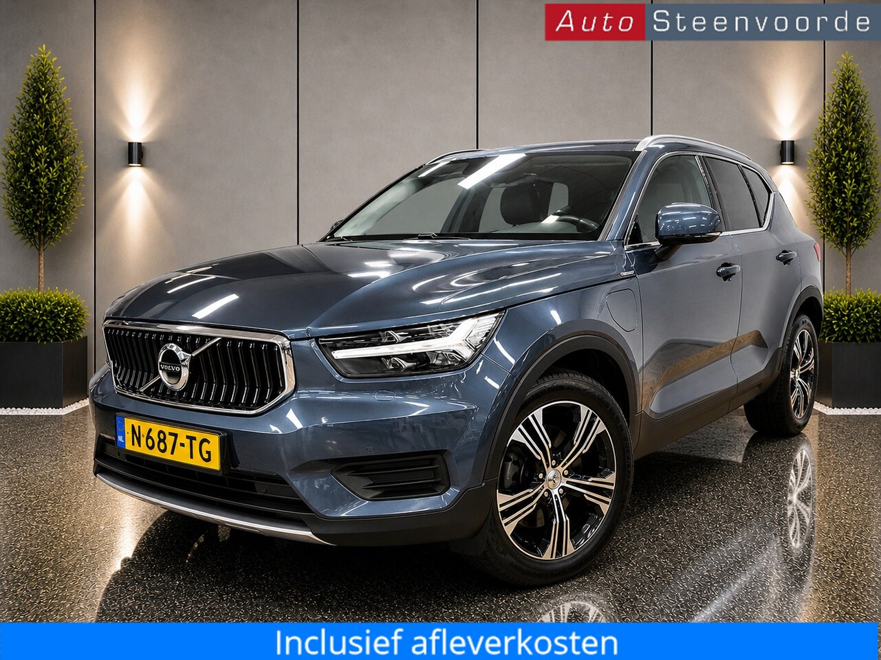 Volvo XC40 - 1.5 T4 Recharge Inscription - NL auto met NAP - LEER -CARPLAY - NAVI 4 nieuwe ALL SEASON B - AutoWereld.nl