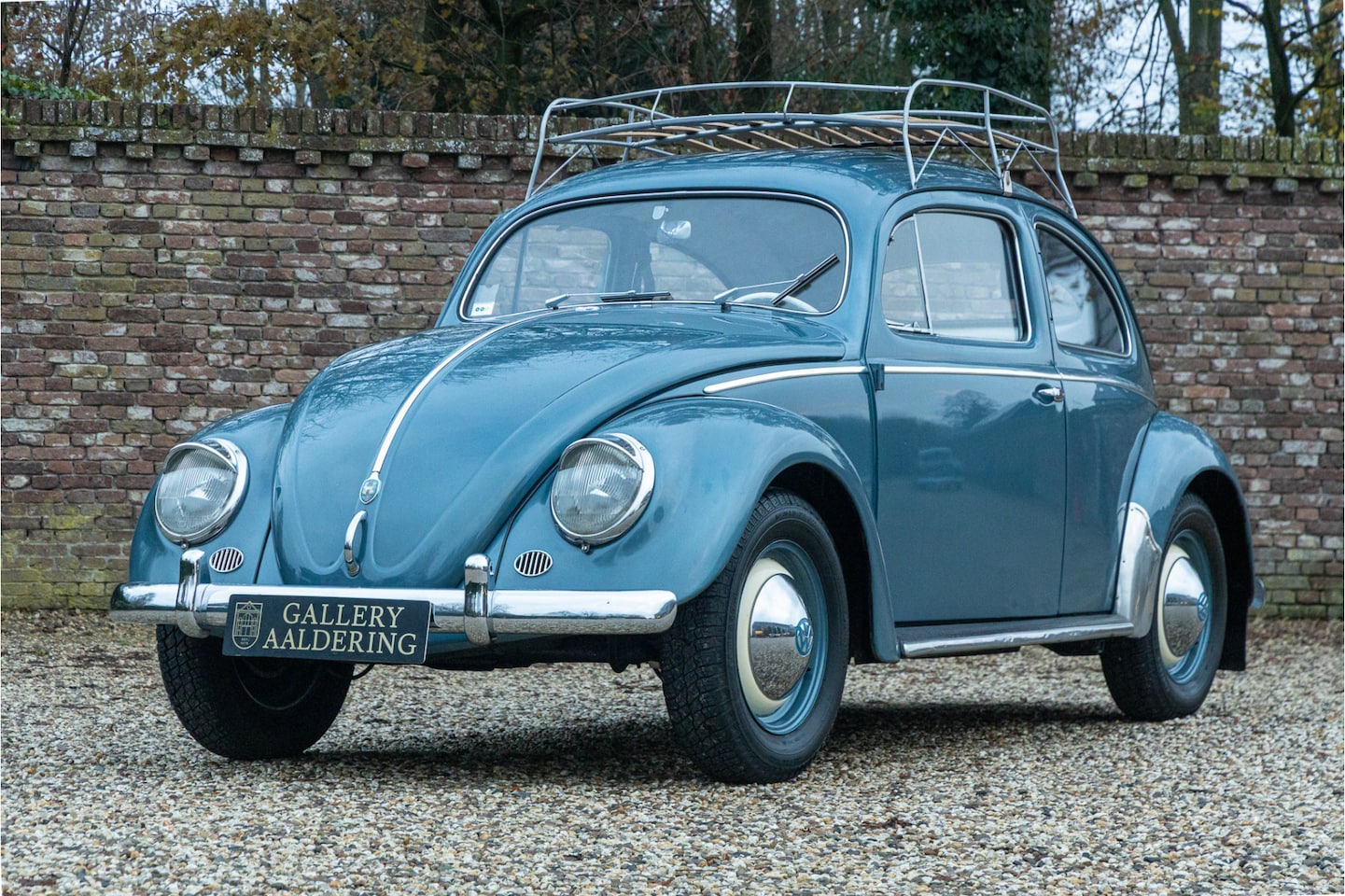 Volkswagen Beetle - "Oval" 1200 Standard Remarkably clean and original Oval Beetle, Bought new in Sweden - res - AutoWereld.nl