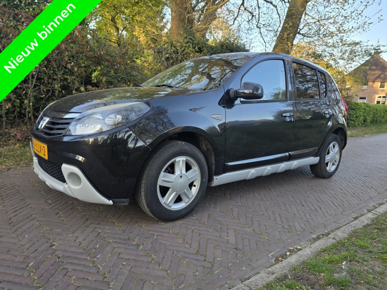 Dacia Sandero - 1.2 Blackline 1.2 Blackline - AutoWereld.nl