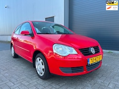 Volkswagen Polo - 1.4i 16V Turijn AIRCO NAP NAVI APK