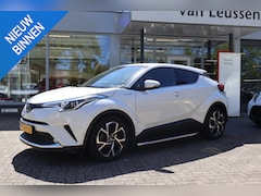 Toyota C-HR - 1.8 Hybrid STYLE ULTIMATE AFN.TREKHAAK DODEHOEK DETECTIE SENSOREN V+A STOELVERW. KEYLESS A