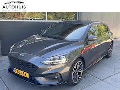 Ford Focus - 1.0 EcoBoost 125pk H6 ST Line Business Navigatie Stoel- stuurverwarming Camera Voorruit ve