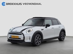 MINI Cooper - 1.5 Camden Edition | Panoramadak | Leder | Camera | Cruise Control | Airco (automatisch) |