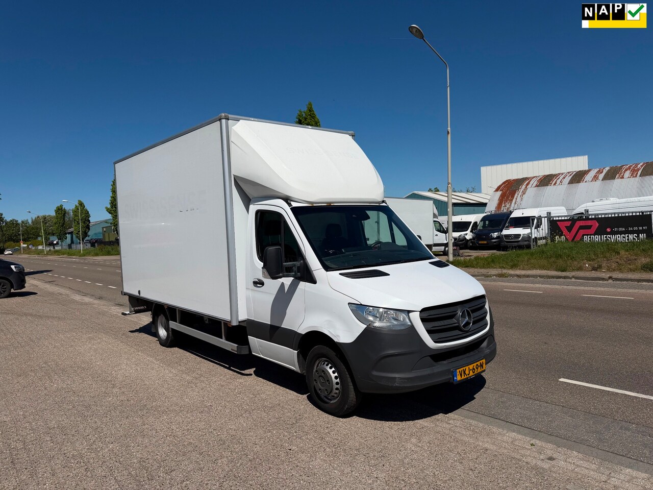 Mercedes-Benz Sprinter - 514 2.2 CDI 432 Dubbellucht Automaat Bakwagen - AutoWereld.nl