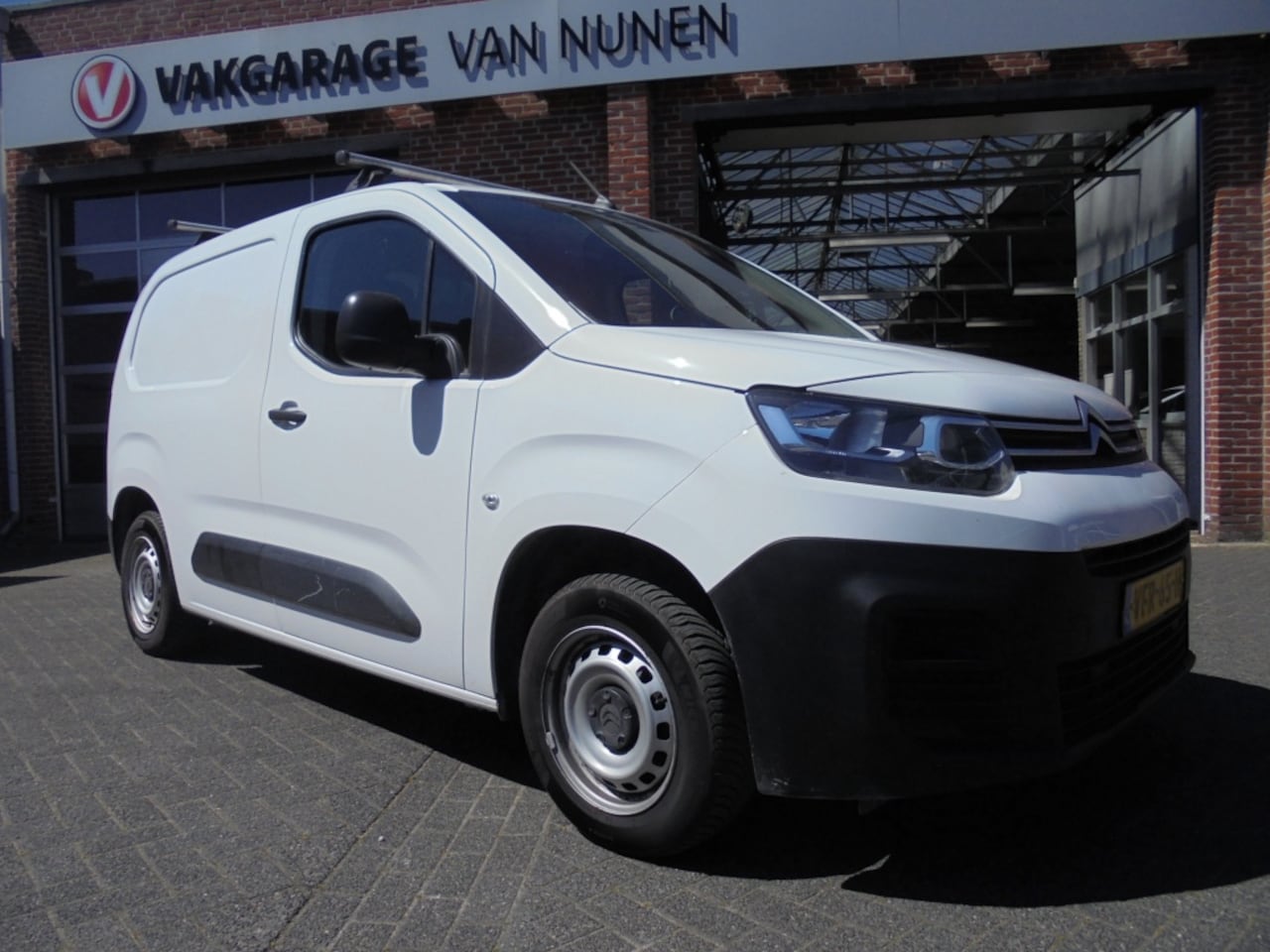 Citroën Berlingo - 1.5 BlueHDI Control||Trekhaak||Airco||Cruise|| - AutoWereld.nl