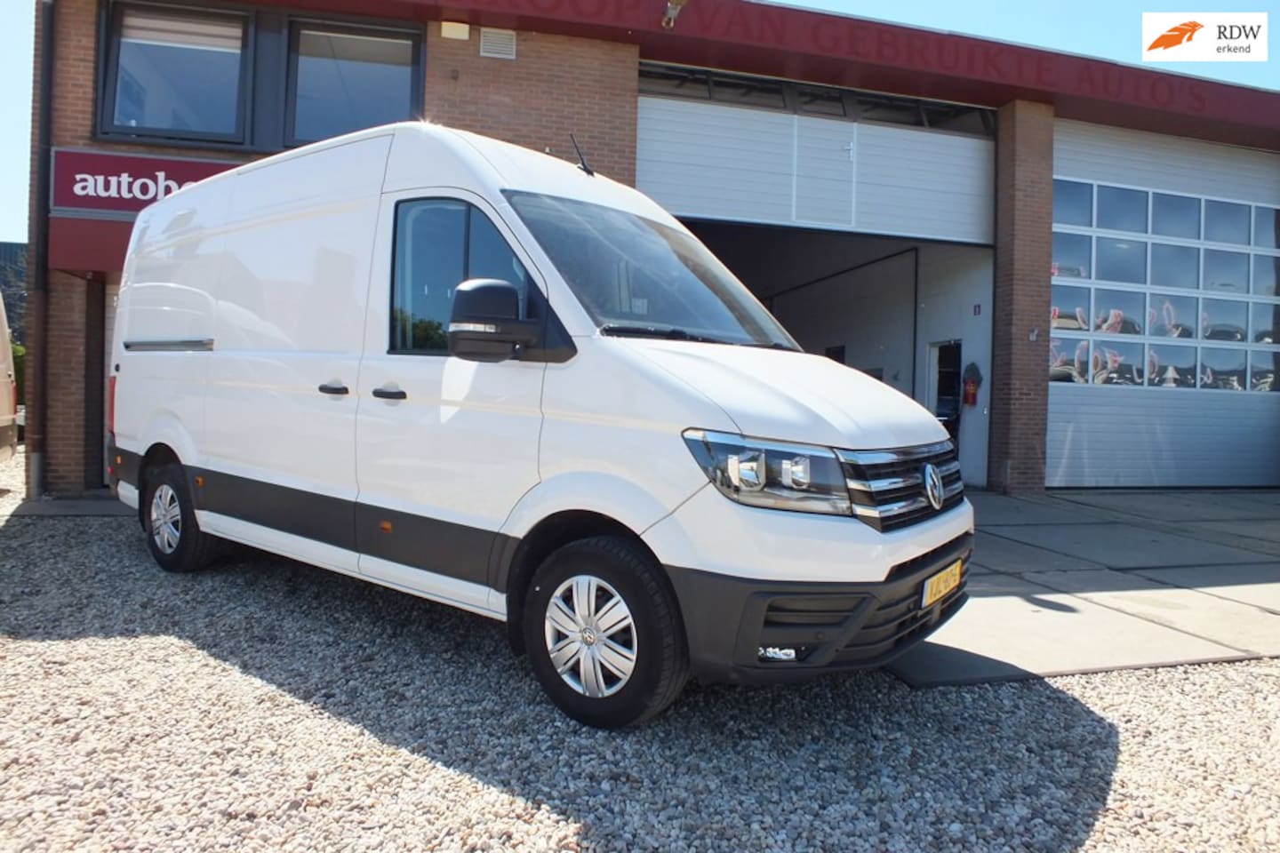 Volkswagen Crafter - 35 2.0 TDI L3H2 Comf. Laadklep Automaat - AutoWereld.nl