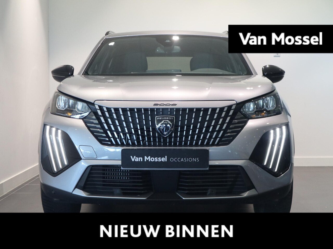 Peugeot 2008 - 145 Allure | Automaat | Navigatie | Draadloos laden | Parkeerhulp | Cruise Control | Apple - AutoWereld.nl