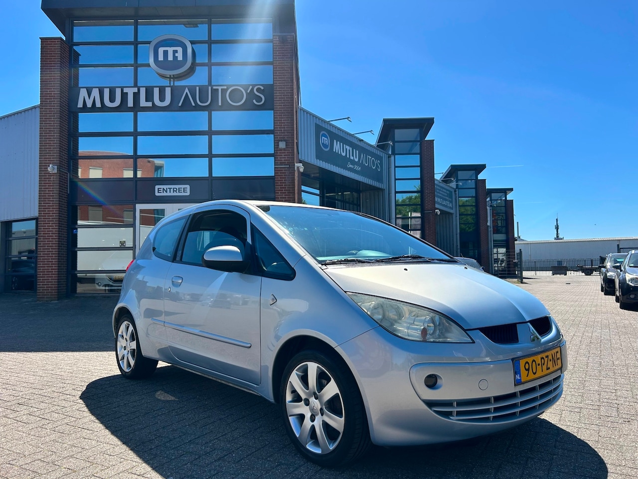 Mitsubishi Colt - 1.3 Invite+ Airco NAP APK - AutoWereld.nl