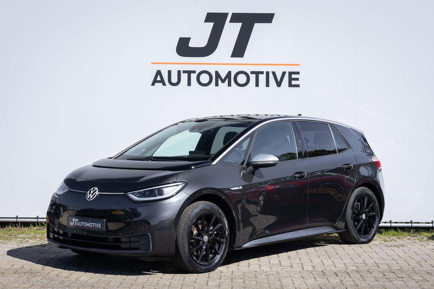 Volkswagen ID.3 - PRO 150KW First Max 58 kWh Pano | Elektrische stoelen | Massage stoel | Adaptive cruise | - AutoWereld.nl