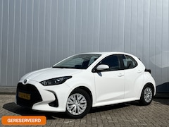 Toyota Yaris - 1.5 Hybrid Active NL Auto Carplay Clima Adpt Cruise