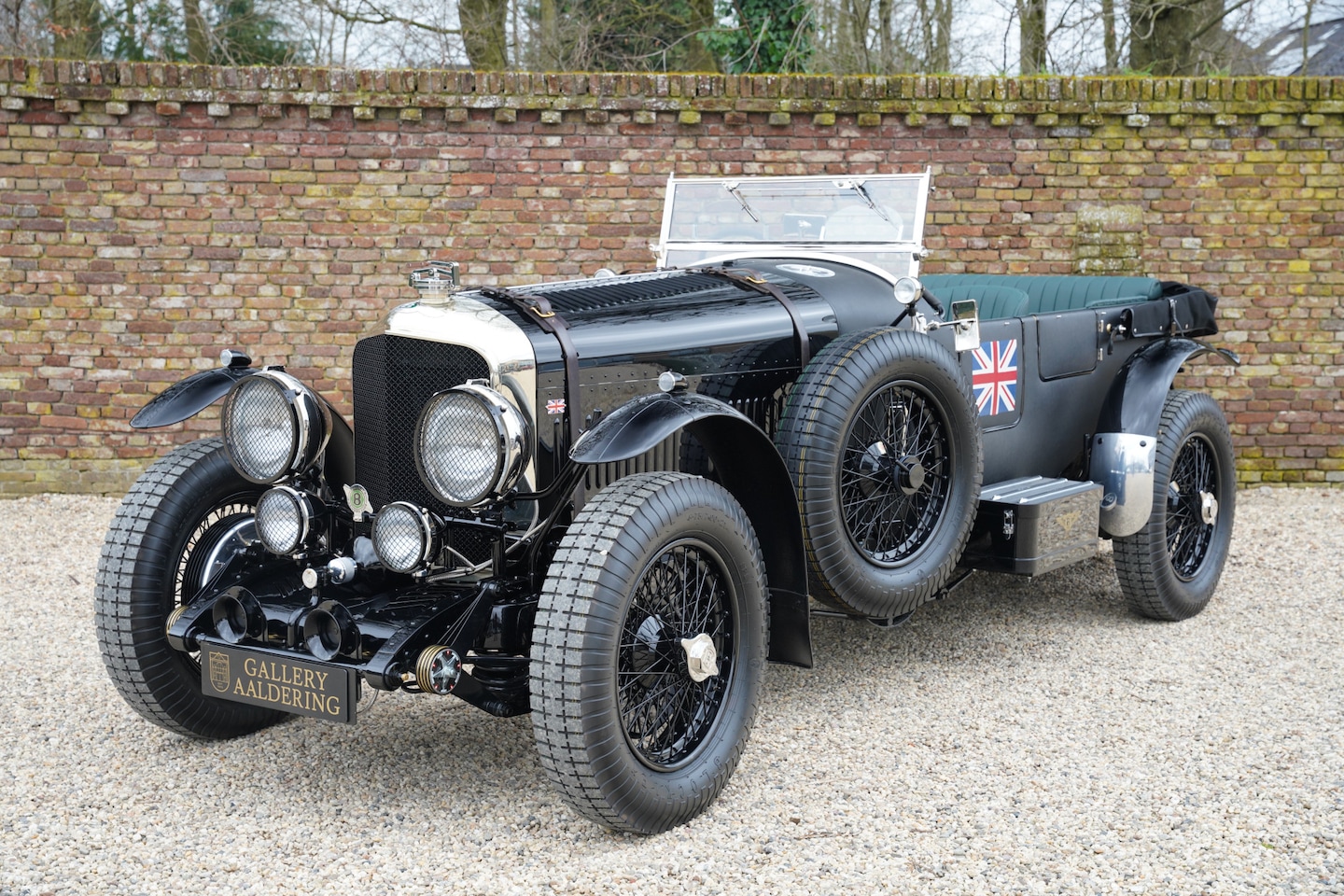 Bentley Eight - Speed Le Mans "RGE Ltd's work of art with only 250 km" Commissioned by Nico Aaldering to h - AutoWereld.nl