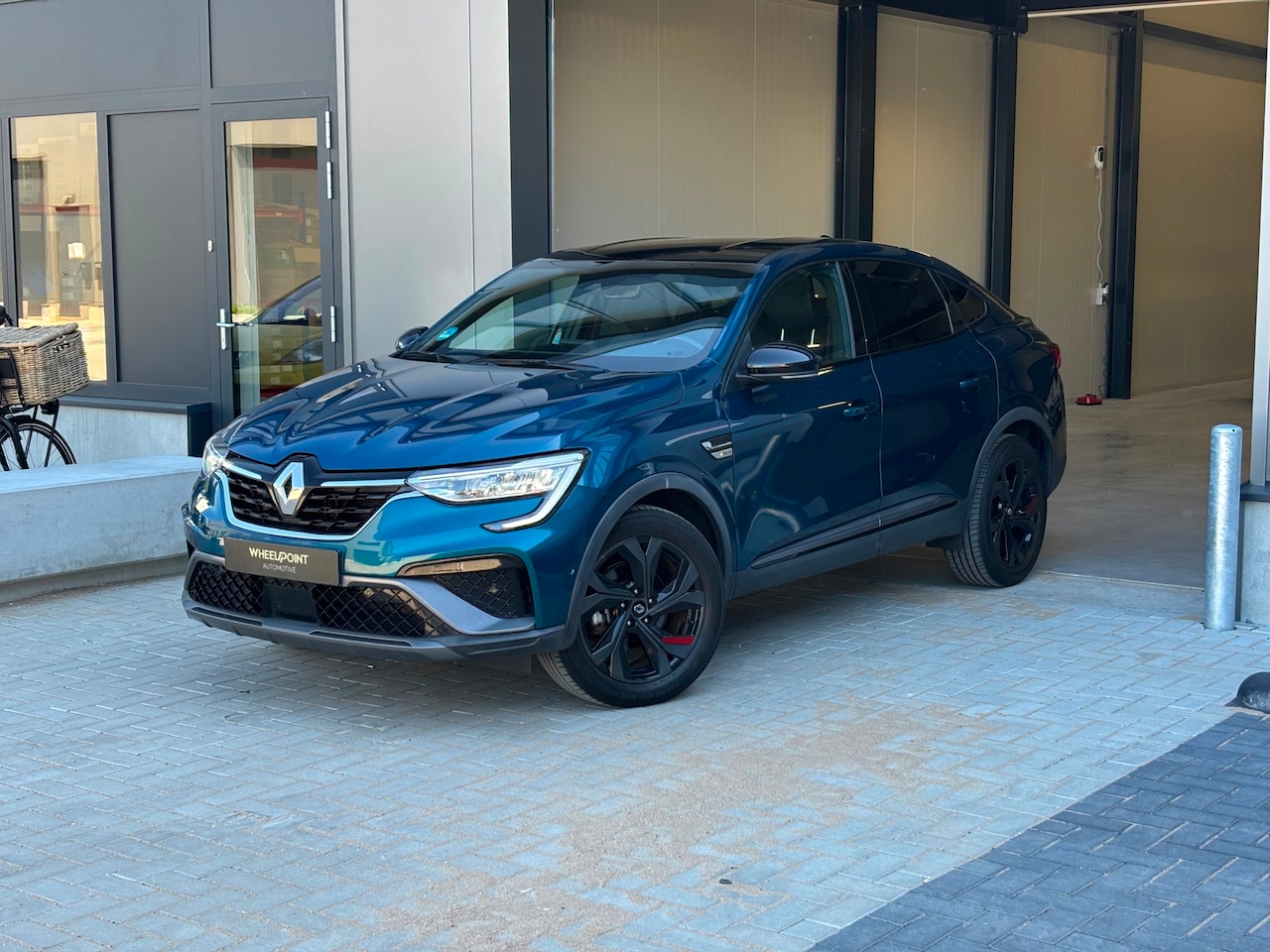 Renault Arkana - 1.6 E-Tech Hybrid 145 R.S. Line|Leer|Carbon - AutoWereld.nl