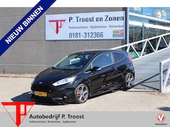 Ford Fiesta - 1.6 ST2 Achteruitrijcamera/Stoelverwarming/Automatische airco/Recaro sportstoelen/Licht me