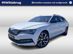 Skoda Superb Combi - 1.4 TSI iV 218pk Sportline DSG Automaat / Panorama schuifdak / LM 19 inch / 360 camera / N