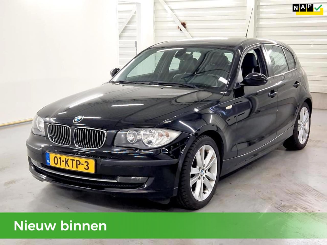 BMW 1-serie - 116i Corporate NAP 5D Airco Leder Nw APK Cruisecontrol Velgen Elek.ramen - AutoWereld.nl