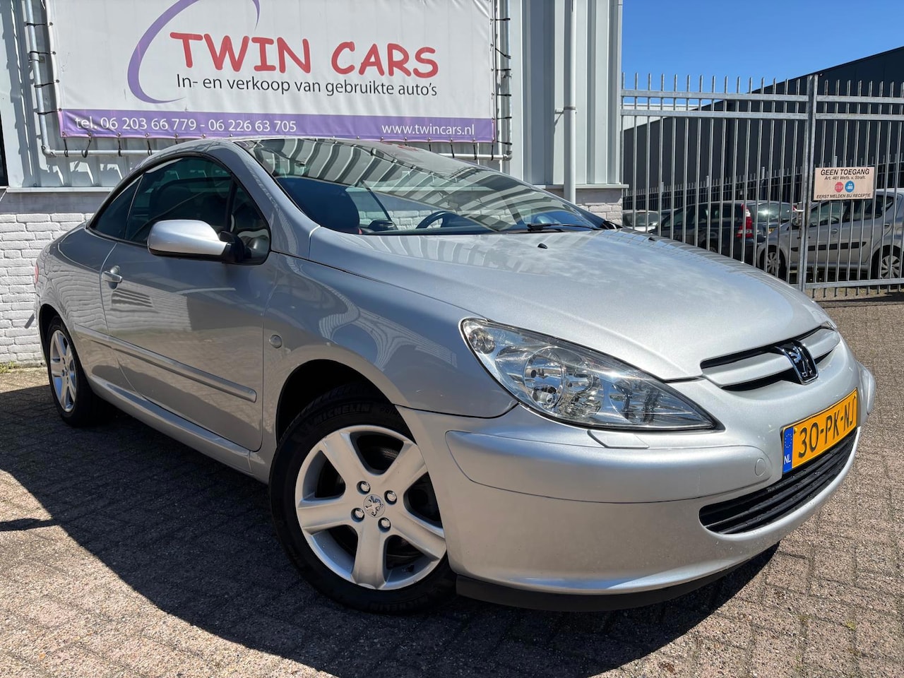 Peugeot 307 CC - 2.0-16V Leer Navi Aut - AutoWereld.nl