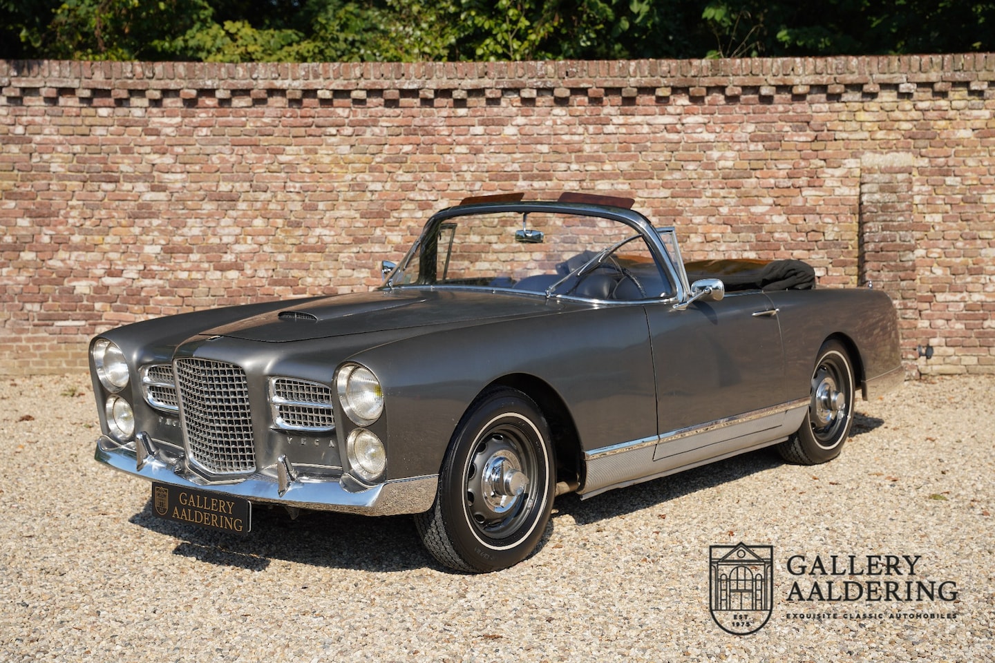 Facel Vega FV3 - Cabriolet "From the movie Sagan" In a very original and unrestored condition, In our opini - AutoWereld.nl