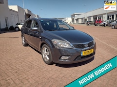 Kia Cee'd - 1.4 CVVT Seven MOOIE AUTO BEL 0619590613 AIRCO 5 DRS